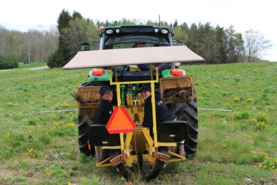 Machine planter in a field